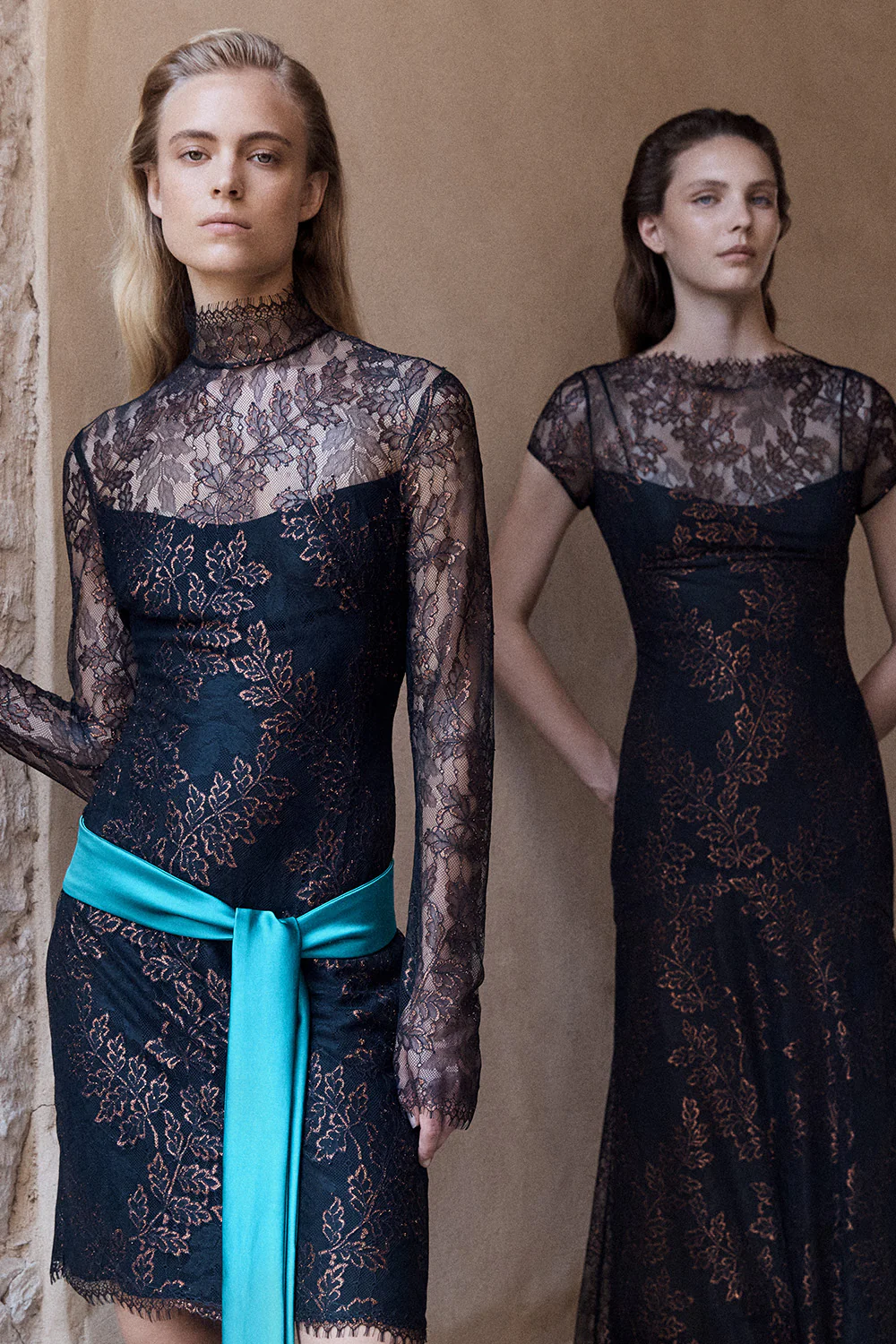 BLACK METALLIC LACE CAP SLEEVE MIDI DRESS - Image 5