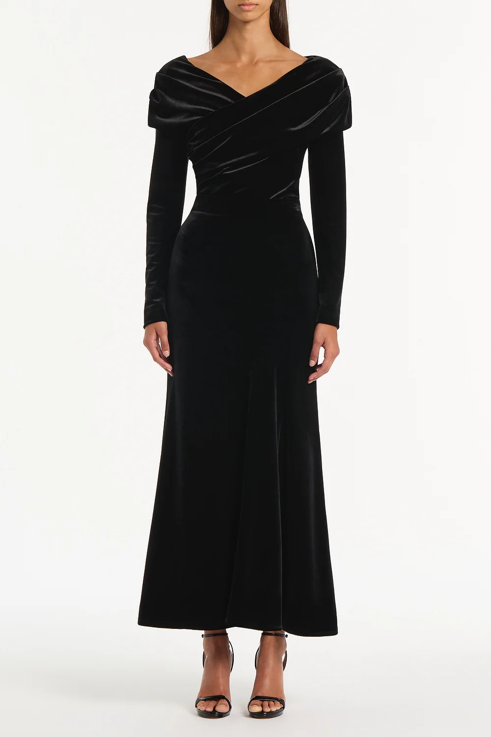 BLACK VELVET FLUTED PANEL SKIRT - Image 4