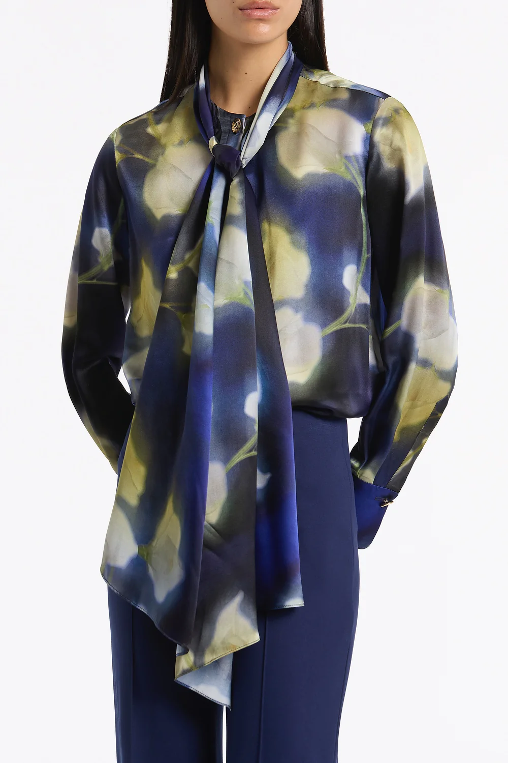 CALLA LILY SILK VISCOSE TIE NECK TOP - Image 4