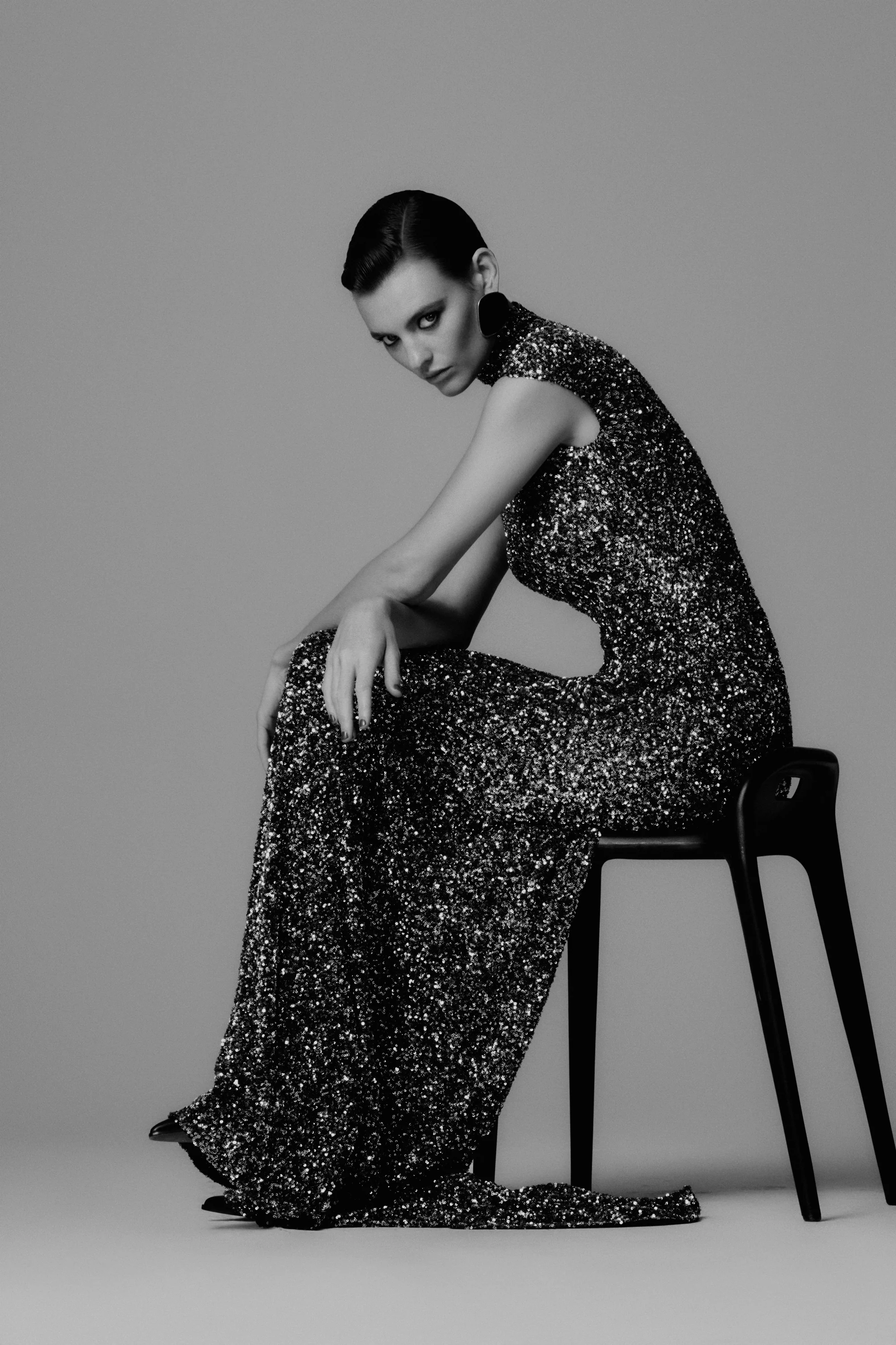 CHROME CRUSHED SEQUIN POLO GOWN - Image 5